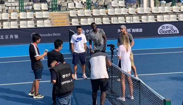 强了球队间 强了球队间