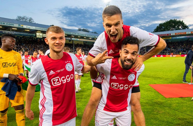 与此同时 与此同时